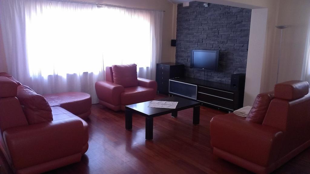Apartments Hana Starigrad Paklenica Chambre photo