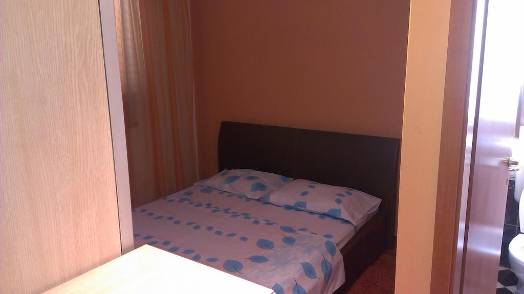 Apartments Hana Starigrad Paklenica Chambre photo